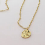 Μενταγιόν χρυσό με αστέρι, φεγγάρι και zirgon